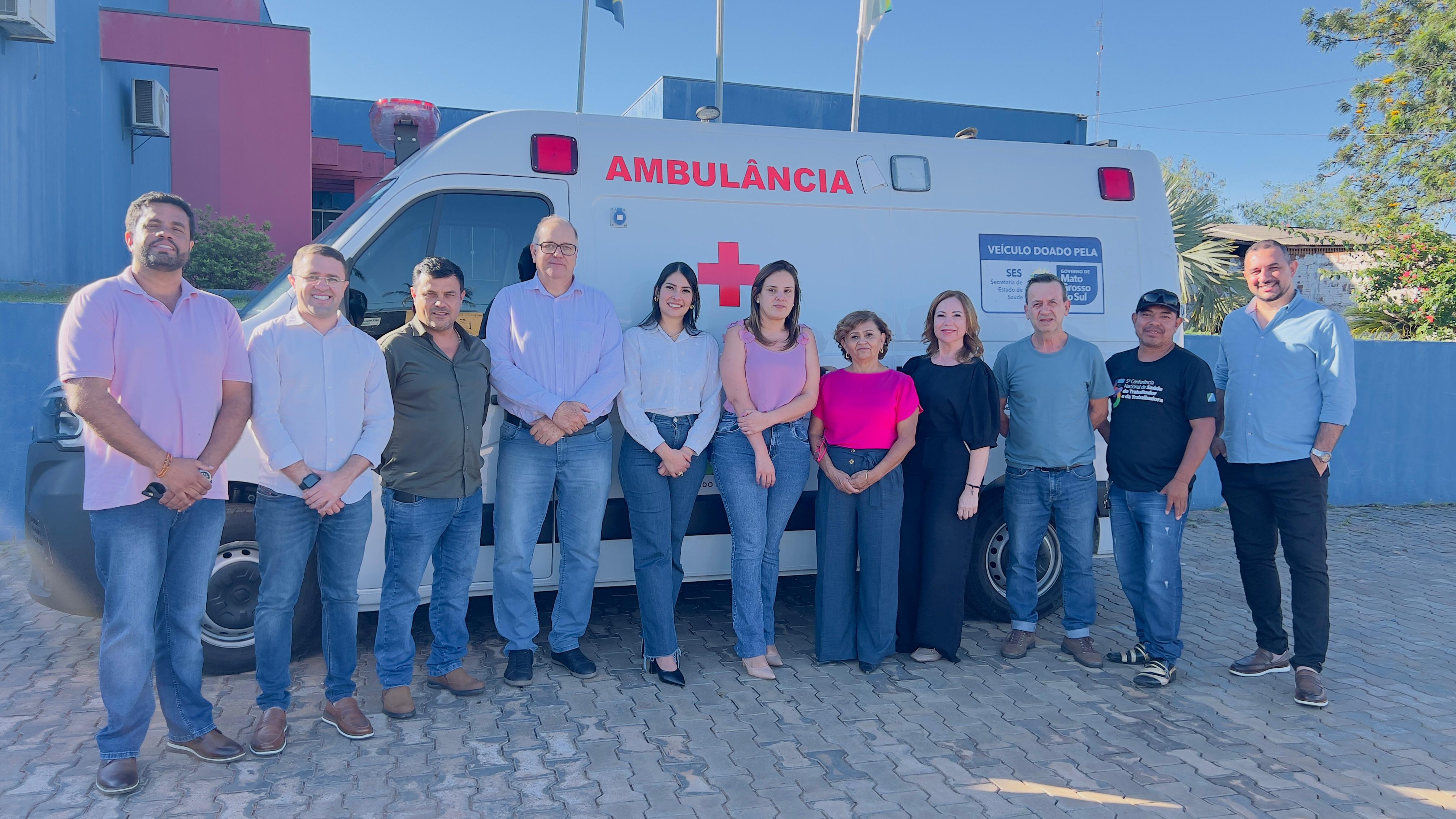 Coronel Sapucaia Refor&ccedil;a Atendimento &agrave; Sa&uacute;de com Nova Ambul&acirc;ncia: Gratid&atilde;o e Emo&ccedil;&atilde;o Marcam Entrega