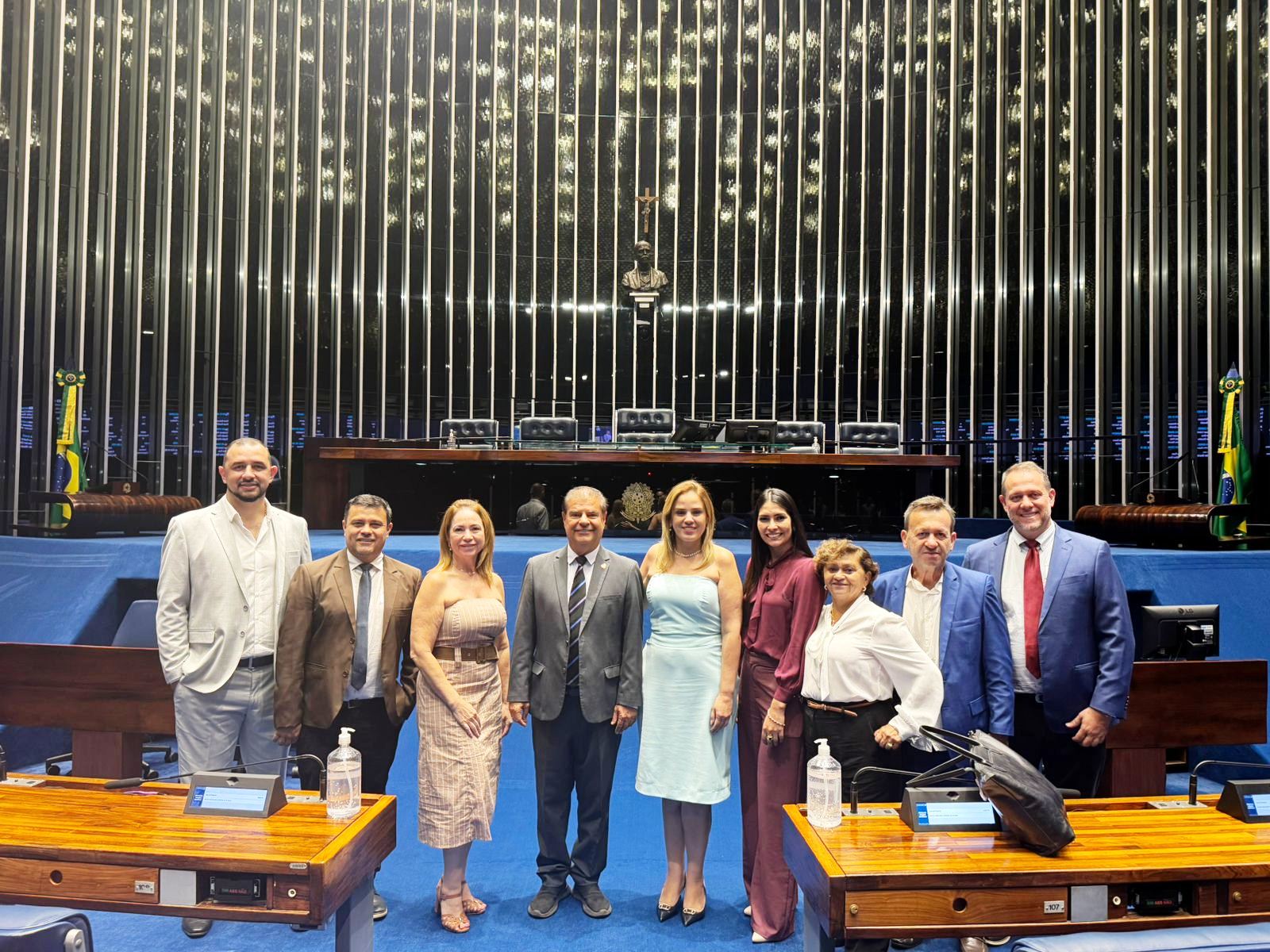 Em Bras&iacute;lia, Ni&aacute;gara Kraievski e vereadores conquistam investimentos para sa&uacute;de e infraestrutura