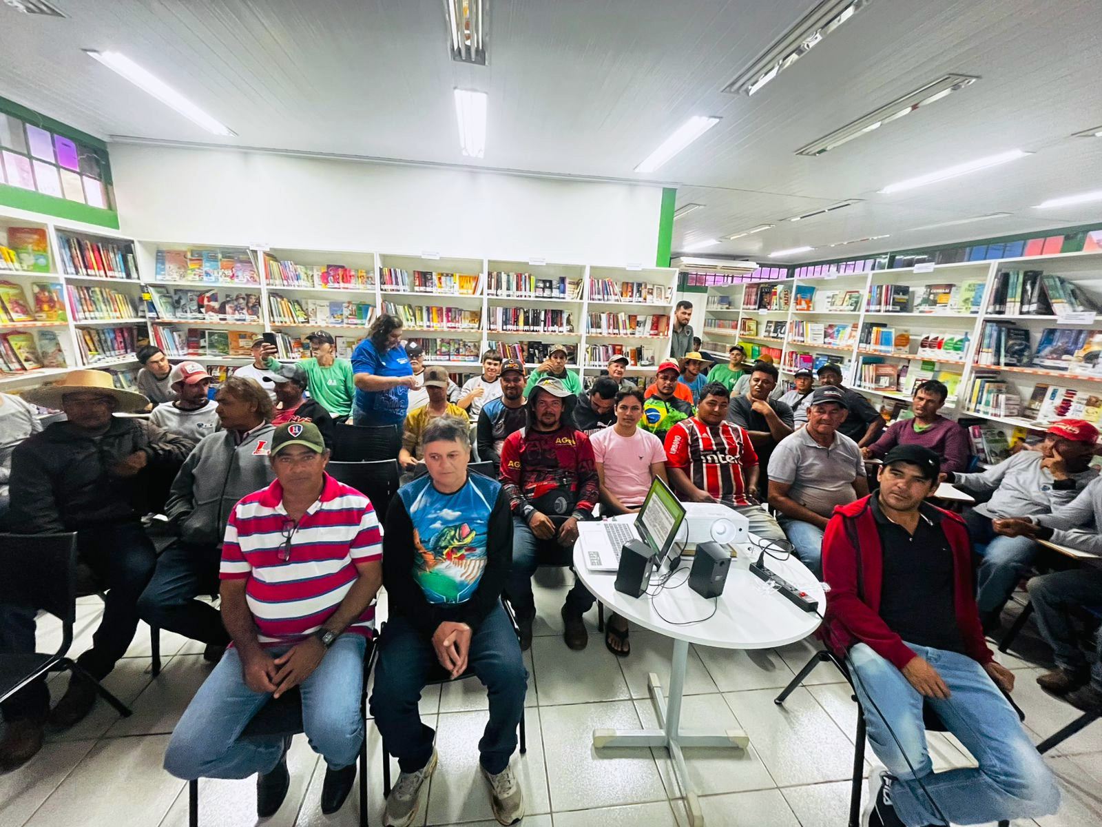 Prefeitura antecipa homenagem ao Dia do Gari e refor&ccedil;a valoriza&ccedil;&atilde;o aos trabalhadores da limpeza urbana.