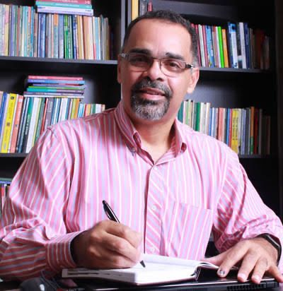Professor Julio Furtado 